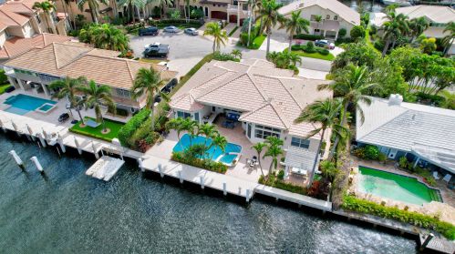 955 Gardenia Dr, Delray Beach FL  33483-4806 exterior