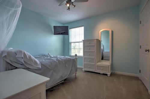 318 Patriot Ct, Liberty Township OH  45036 exterior