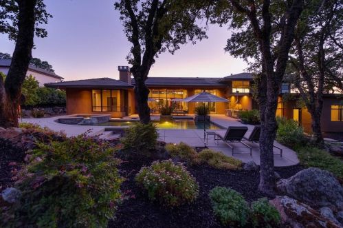 2913 Capetanios Dr, Folsom CA  95762-4606 exterior