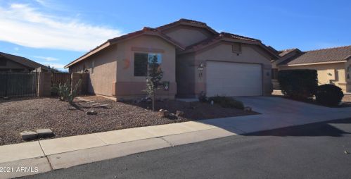4576 Big Bend St, Sierra Vista, AZ 85650-7019