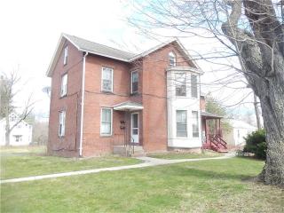 40 Prospect St, Windsor CT  06095-2511 exterior