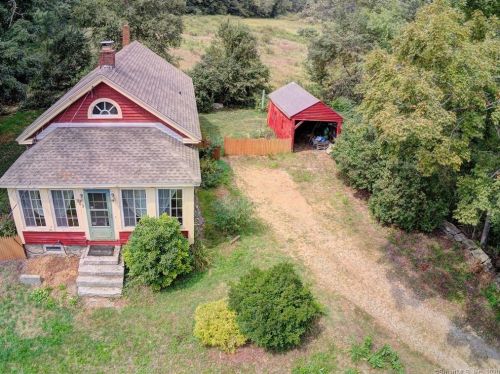 903 Warrenville Rd, North Windham, CT 06250-1031