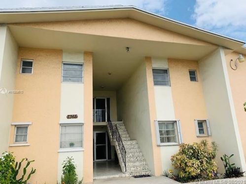 7365 4th Ave, Hialeah, FL 33014-5067