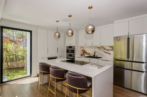 36 Ancient Hwy, East Hampton NY  11937-2568 exterior