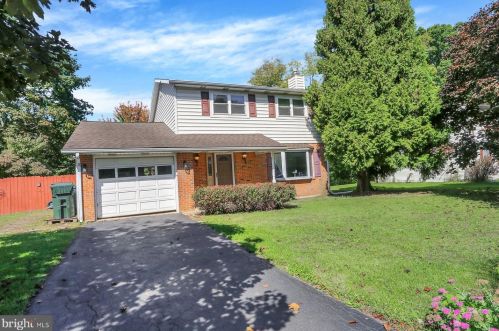 302 Berkshire Rd, Navy Sup Dpt, PA 17055-5511