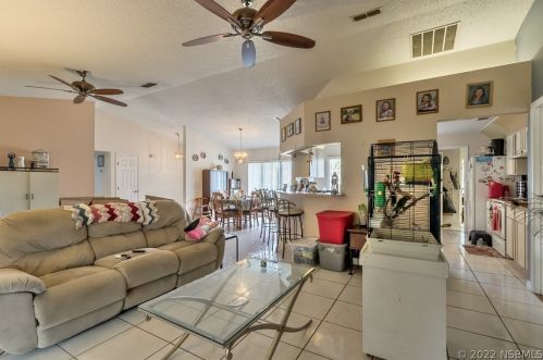 2810 Needle Palm Dr, Edgewater FL  32141-5723 exterior