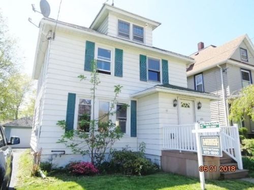 425 Woodrow Ave, Van Buren Bay, NY 14048-1921