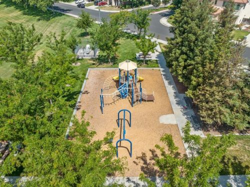 1015 Lucio St, Manteca CA  95336 exterior