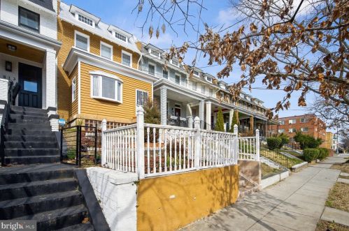 811 Longfellow St, Washington, DC 20011-8205