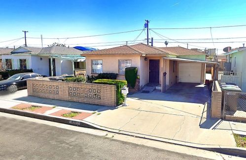 420 214th St, Long Beach, CA 90745-2107