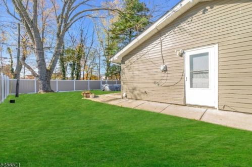 71 Harrington Cir, Willingboro NJ  08046-1823 exterior
