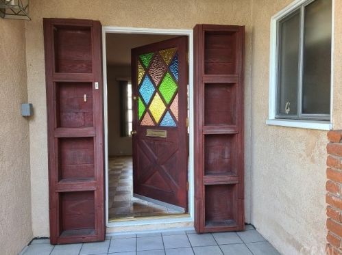3558 Los Coyotes Diagonal, Long Beach, CA 90808-2403