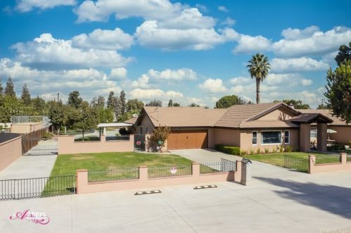17426 Kranenburg Ave, Bakersfield, CA 93314-9104