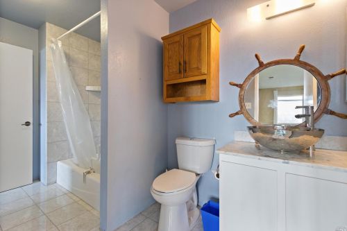 412 Turner Dr, Benicia CA  94510-1413 exterior