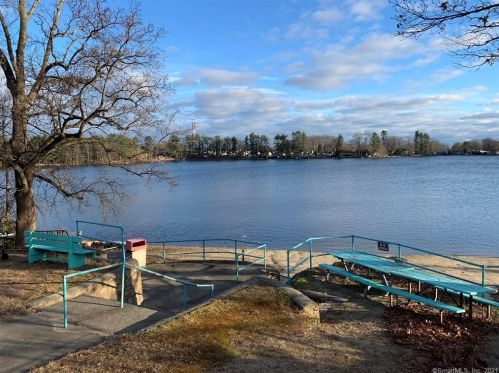 700 Lakeside Dr, Bridgeport, CT 06606-1955