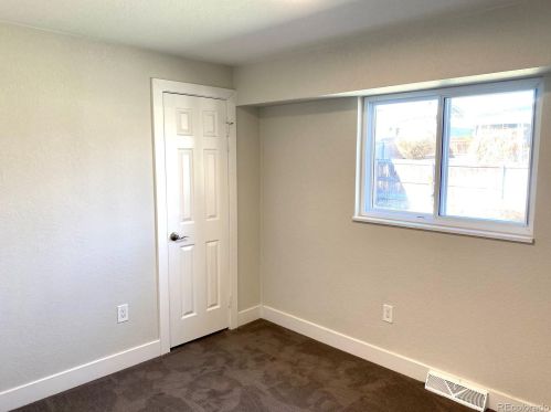 1041 Holland Ct, Denver CO 80232-5133 exterior