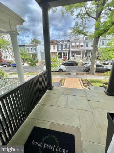 720 Taylor St, Washington DC  20017-2005 exterior