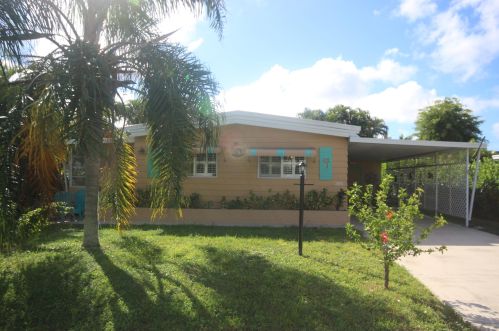 205 Rookery Rd, Naples, FL 34114-3946