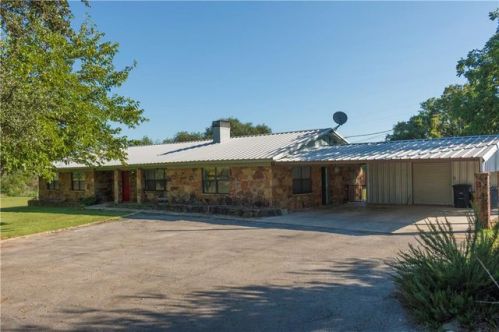 203 Garmon Dr, Brownwood, TX 76802-2502