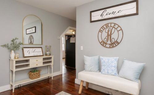 50 Mill Pond Rd, North Kingstown RI  02852-6002 exterior