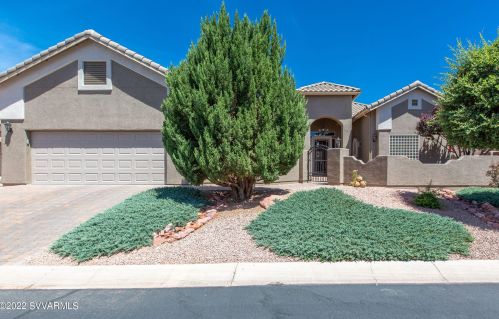 6010 La Privada Dr, Cornville, AZ 86325-5039