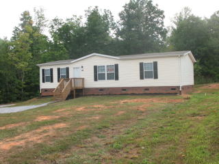 2968 Dalton Dr, Morganton, NC 28655-6556