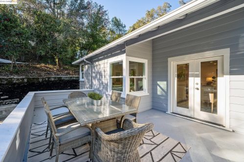 28 Camino Encinas, Orinda CA  94563-3335 exterior