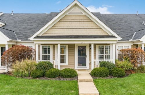 257 Piney Creek Dr, Blacklick, OH 43004-7071