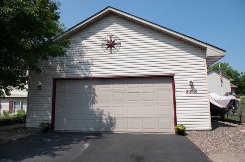 2218 Granada Ave, Saint Paul, MN 55128-4258