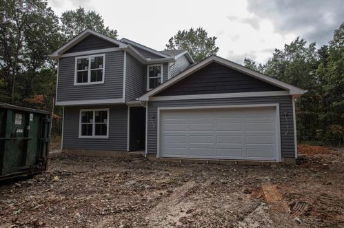 4 Fox Ln, Jim Thorpe, PA 18229-3770