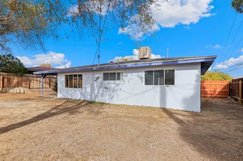 16121 Colina St, Victorville CA  92395-3610 exterior