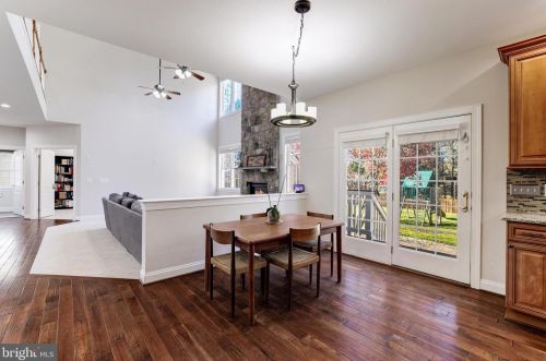 5410 Dabneys Mill Ct, Haymarket VA  20169-4519 exterior