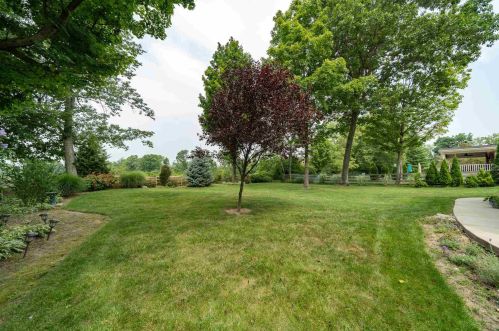 9221 Tranquility Dr, Florence KY  41042-9694 exterior