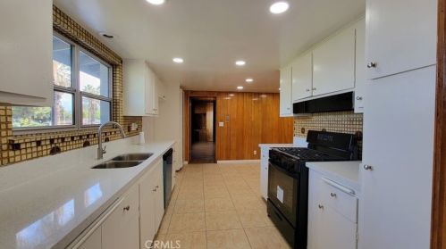 2024 Benedict Ave, Riverside CA  92506-3514 exterior