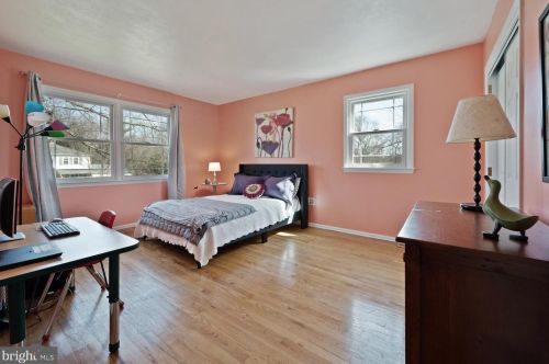 28 Fieldston Rd, Princeton NJ 08540-6429 exterior