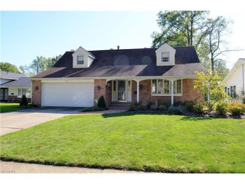421 Colgate Ave, Elyria OH  44035-7119 exterior