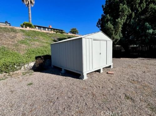 16495 Bernardo Oaks Dr, San Diego CA  92128-2842 exterior