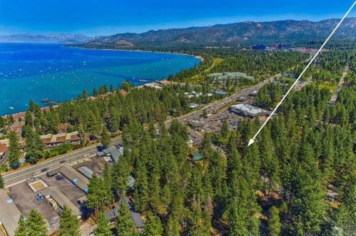 1043 Herbert Ave, South Lake Tahoe, CA 96150-8445