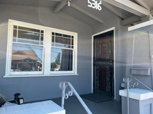 5316 Cole St, Oakland, CA 94601-5563