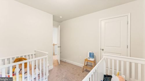1077 Mountain View Rd, Fredericksburg VA  22406-4429 exterior