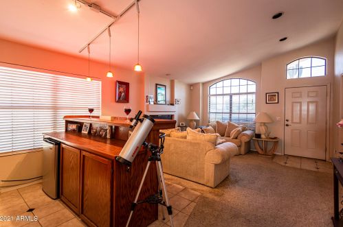 19806 44th Ave, Glendale, AZ 85308-7309