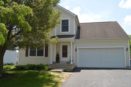 1271 Sassafras Ln, Marysville, OH 43040-8033