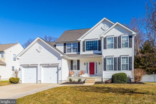 1033 Fairway Ct, West Deptford, NJ 08096-3101