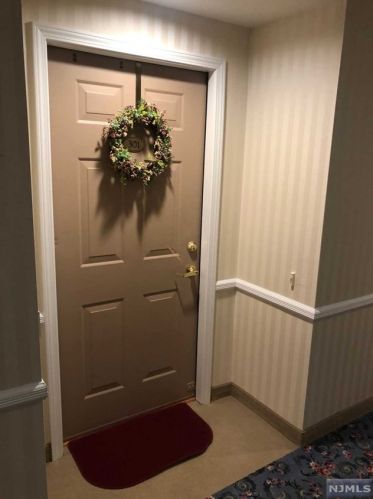 5301 Richmond Rd, West Milford Lakes NJ  07480-1933 exterior