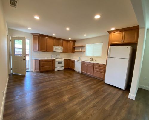 679 Lassen St, Fruto, CA 95988-2413