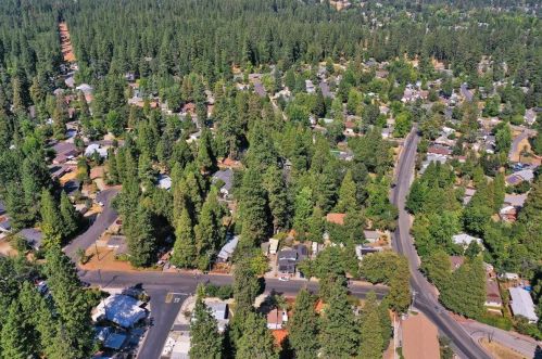 516 Packard Dr, Grass Valley CA  95945-7023 exterior