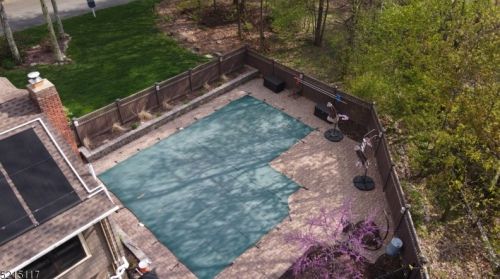 119 Rolling Ridge Rd, West Milford Lakes NJ  07480-2929 exterior