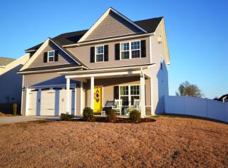 2917 Helmsman Dr, Fayetteville NC  28306-8721 exterior
