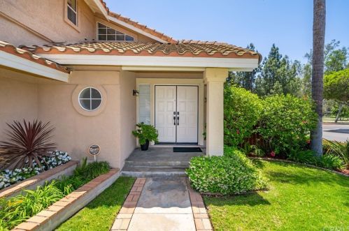 7944 Deerfield Ln, Orange, CA 92869-6526
