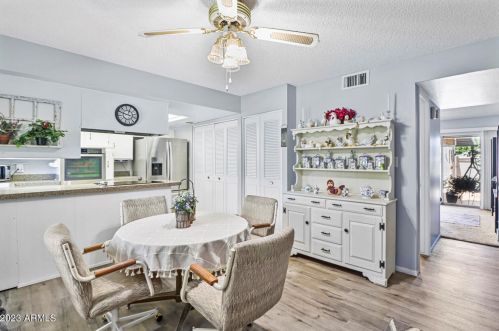 6135 Granite Reef Rd, Scottsdale, AZ 85250-5868
